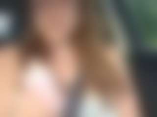 Lona P.'s Live Sex Cam Show