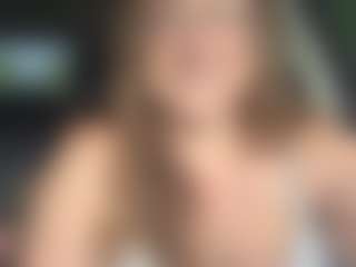 Lona P.'s Live Sex Cam Show
