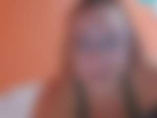 Lona P.'s Live Sex Cam Show