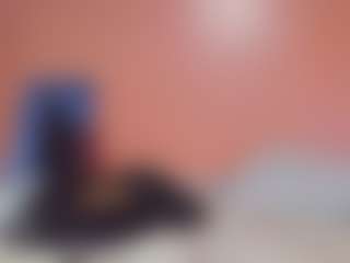 Lona P.'s Live Sex Cam Show