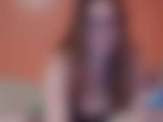 Lona P.'s Live Sex Cam Show