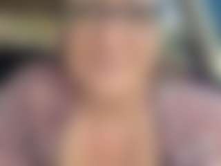 Lona P.'s Live Sex Cam Show