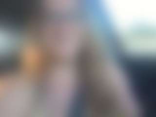 Lona P.'s Live Sex Cam Show