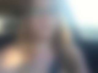 Lona P.'s Live Sex Cam Show
