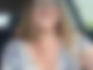 Lona P.'s Live Sex Cam Show