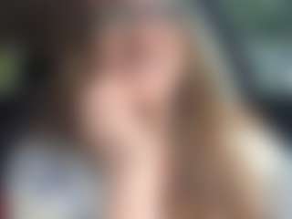 Lona P.'s Live Sex Cam Show