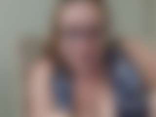 Lona P.'s Live Sex Cam Show