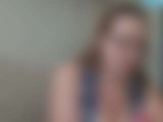 Lona P.'s Live Sex Cam Show