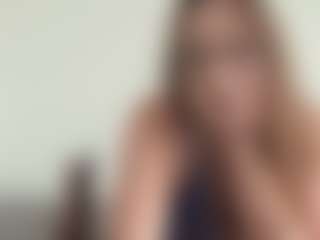 Lona P.'s Live Sex Cam Show