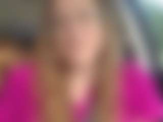 Lona P.'s Live Sex Cam Show