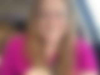 Lona P.'s Live Sex Cam Show