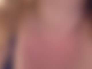 Lona P.'s Live Sex Cam Show