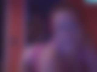 Lona P.'s Live Sex Cam Show