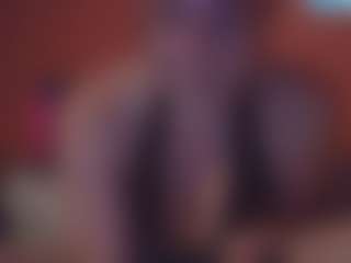 Lona P.'s Live Sex Cam Show