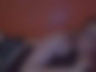Live cam show with Lona P. - Spy Curvy on Camsoda