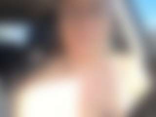 Lona P.'s Live Sex Cam Show