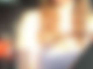 Lona P.'s Live Sex Cam Show