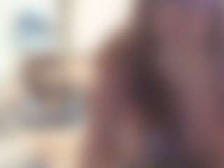 Live cam show with Lona P. - Full Nudity on Uber Horny