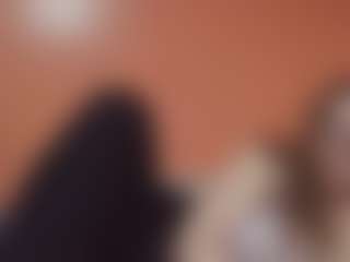 Lona Pounder's Live Sex Cam Show