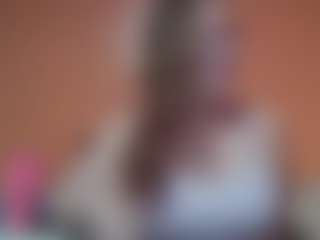 Lona Pounder's Live Sex Cam Show