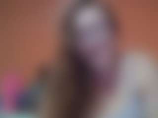 Lona Pounder's Live Sex Cam Show