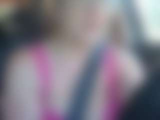 Lona Pounder's Live Sex Cam Show