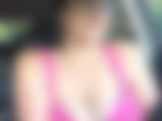 Lona Pounder's Live Sex Cam Show