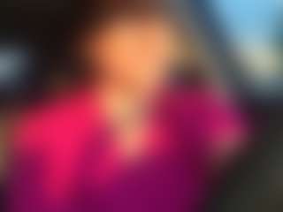 Live cam show with Lona Pounder - Deepthroat on Mixed Magazine Live