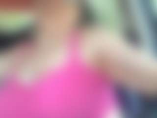 Lona Pounder's Live Sex Cam Show