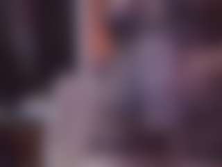 Live cam show with Lona Pounder - Tattoos Brown Hair on Gym Cam Girls