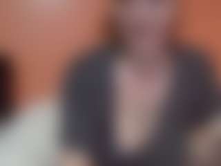 Lona Pounder's Live Sex Cam Show