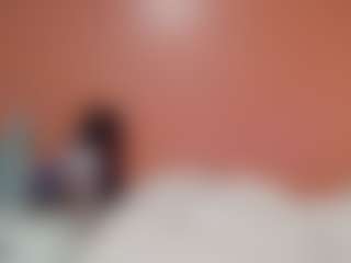 Lona Pounder's Live Sex Cam Show