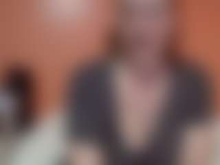 Lona Pounder's Live Sex Cam Show