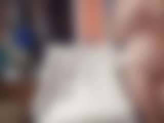 Lona Pounder's Live Sex Cam Show