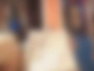 Lona Pounder's Live Sex Cam Show