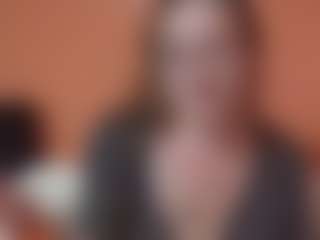 Lona Pounder's Live Sex Cam Show