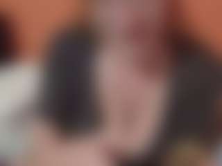 Lona Pounder's Live Sex Cam Show