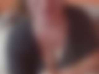 Live cam show with Lona Pounder - Public BBW on iamadamtest123.com