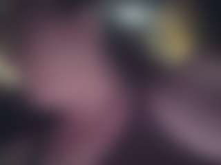 Lona Pounder's Live Sex Cam Show