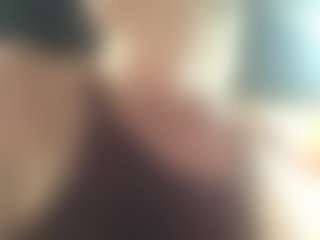 Lona Pounder's Live Sex Cam Show
