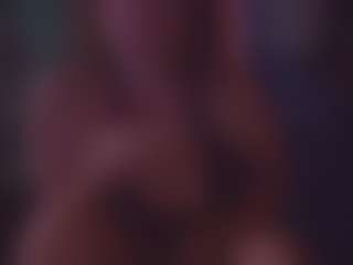 Lona Pounder's Live Sex Cam Show
