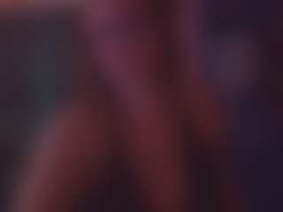 Lona Pounder's Live Sex Cam Show