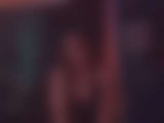 Lona Pounder's Live Sex Cam Show
