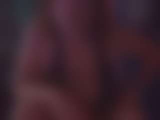 Lona Pounder's Live Sex Cam Show