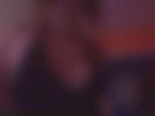 Lona Pounder's Live Sex Cam Show