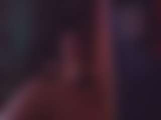 Lona Pounder's Live Sex Cam Show