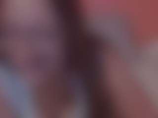 Lona Pounder's Live Sex Cam Show