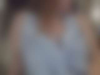Lona Pounder's Live Sex Cam Show