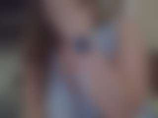 Lona Pounder's Live Sex Cam Show