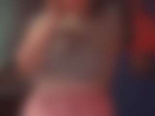 Lona Pounder's Live Sex Cam Show